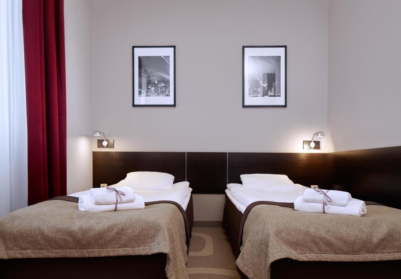 Hotel Picaro Zarska Wies Poludnie A4 Kierunek Polska Zgorzelec Esterno foto