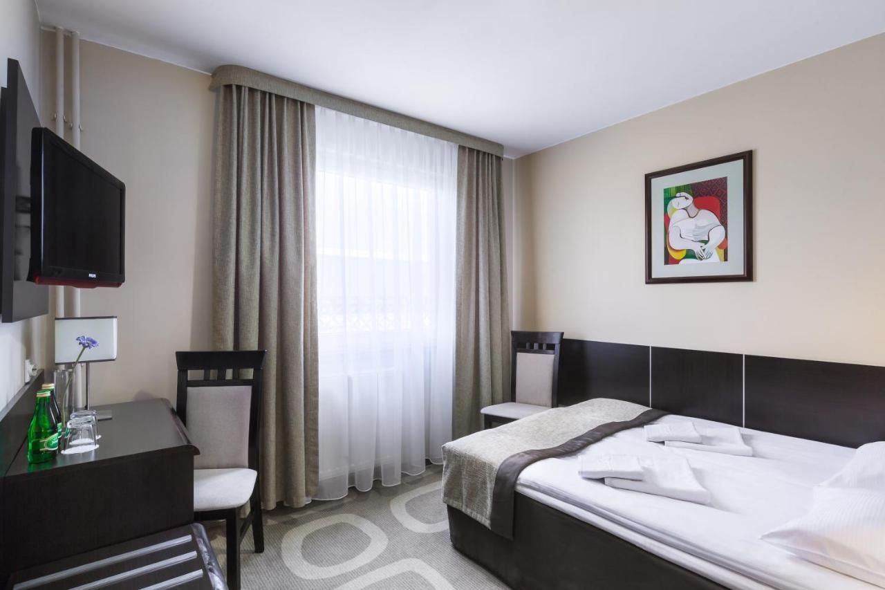 Hotel Picaro Zarska Wies Poludnie A4 Kierunek Polska Zgorzelec Esterno foto